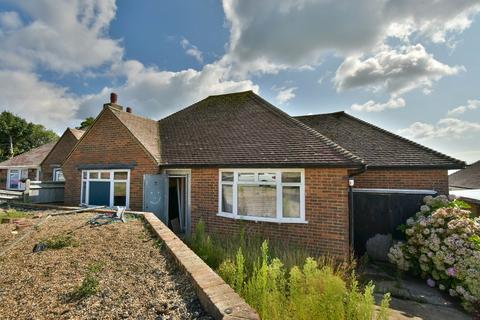 2 bedroom detached bungalow for sale - Cherry Tree Gardens, Bexhill-on-Sea, TN40