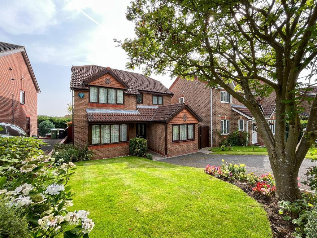 Chadwick Crescent, Oxford Park Dewsbury 4 bed detached house for sale