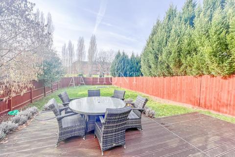 4 bedroom semi-detached house for sale, Hazel Lane, The Avenue, Repton Park IG6