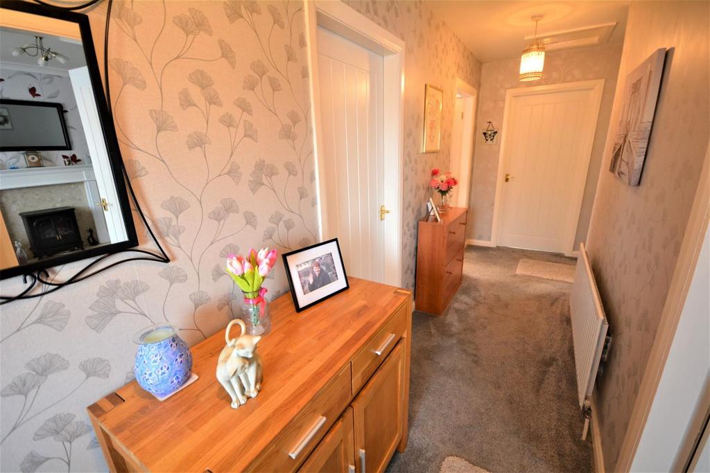 New Park, Newfield, Auckland 2 bed bungalow for sale £140,000