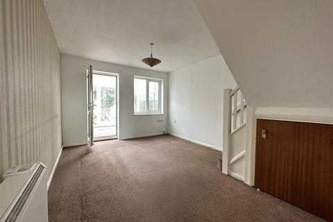 32 Hicks Close, Probus, Truro, TR2 4NE