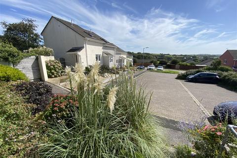 32 Hicks Close, Probus, Truro, TR2 4NE