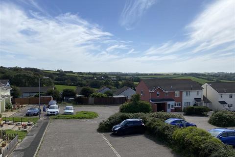 32 Hicks Close, Probus, Truro, TR2 4NE