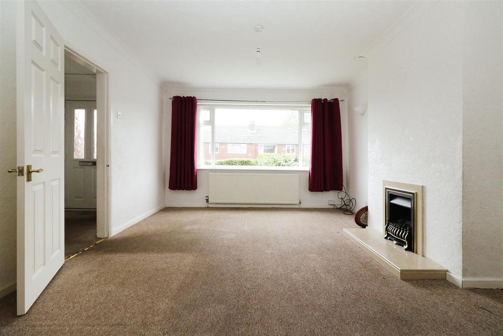 Green Lane, Wickersley, Rotherham 3 bed semidetached house £215,000