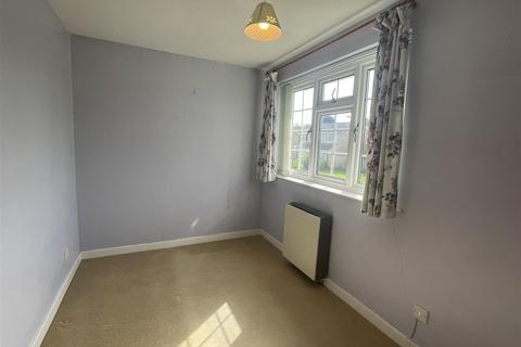 2 bedroom property for sale, Dunn Crescent, Kintbury,