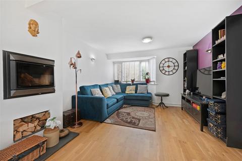 168 New Road, Ascot, SL5 8QH