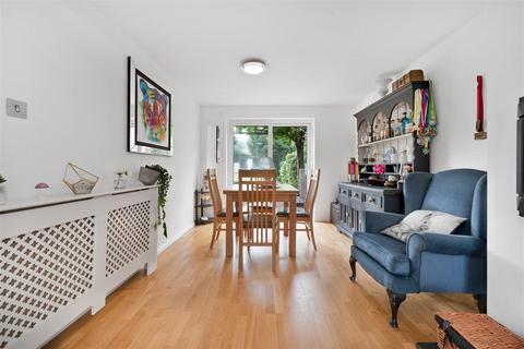 168 New Road, Ascot, SL5 8QH