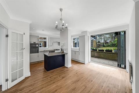 68 Larkshall Crescent, London, E4 6NS
