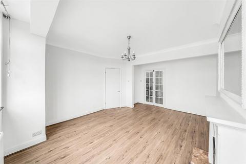 68 Larkshall Crescent, London, E4 6NS