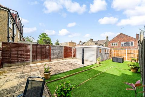 3 bedroom semi-detached house for sale - Queens Grove Road, London E4