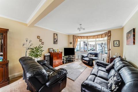 3 bedroom semi-detached house for sale - Queens Grove Road, London E4