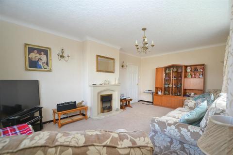 3 bedroom detached bungalow for sale, Cowleigh Bank, Malvern