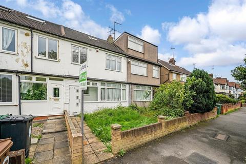 38 Sewardstone Road, London, E4 7JW