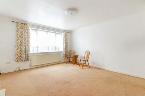 2 bedroom apartment for sale - Larkshall Road, London E4