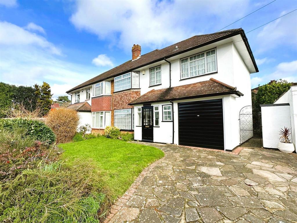 Willett Way, Petts Wood East 4 bed semidetached house for sale £750,000