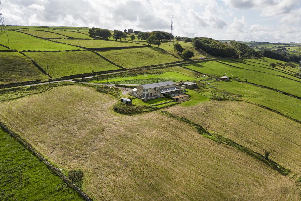 Dean House Lane, Stainland Dean 4 bed semidetached house for sale £