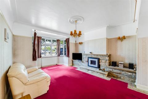 3 bedroom semi-detached house for sale - Larkshall Road, London E4