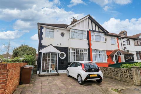 78 Dale View Avenue, London, E4 6PL