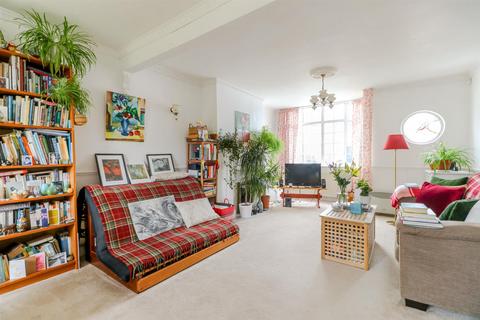 78 Dale View Avenue, London, E4 6PL