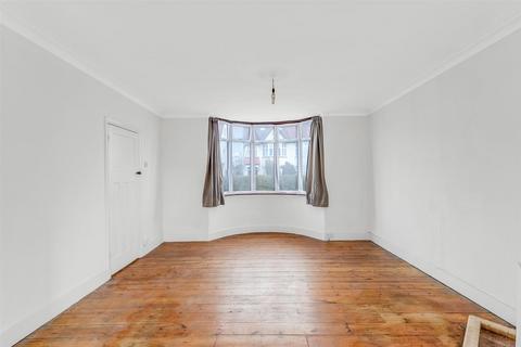 55 Endlebury Road, London, E4 6QB