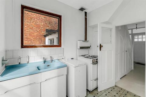 55 Endlebury Road, London, E4 6QB