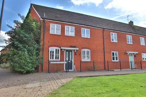3 bedroom end of terrace house for sale, Bristow Cottages, Tewkesbury