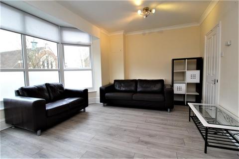 1 bedroom apartment for sale, Station Road, London E4