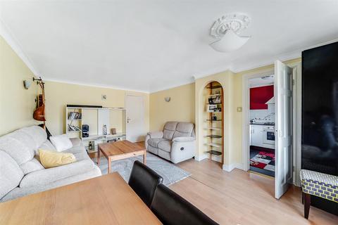 2 bedroom apartment for sale - Lena Kennedy Close, London E4
