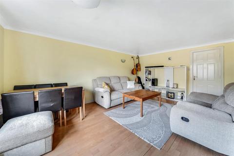 2 bedroom apartment for sale - Lena Kennedy Close, London E4