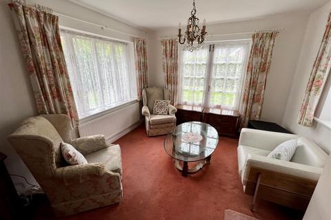 12 Burman Close, Shirley, Solihull, B90 2DR