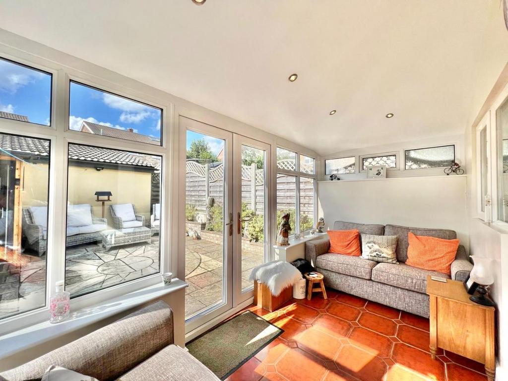 22df0d69-dc1f-4fc0-9f1c-d29f376e1543.jpg