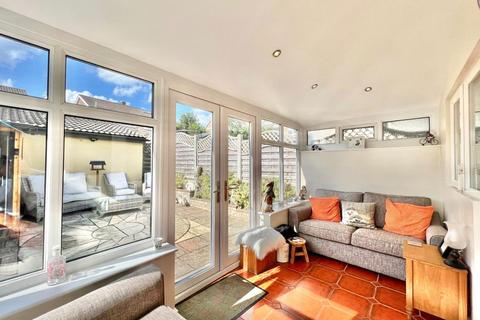 5 Drover Close, High Green, Sheffield, S35 3FF