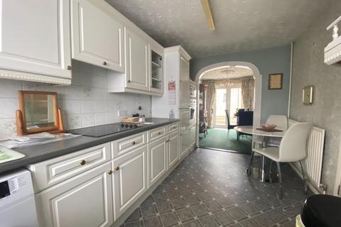 27 Barnstaple Close, Northampton, NN3 3BH