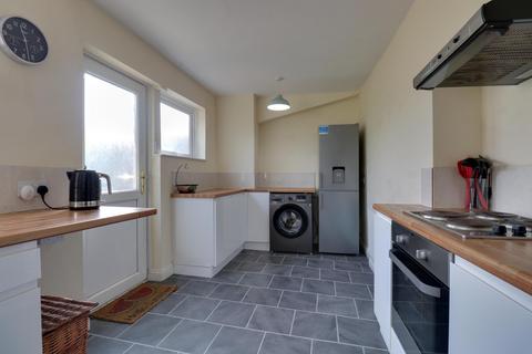 2 bedroom end of terrace house for sale, West Buckland, Wellington, TA21