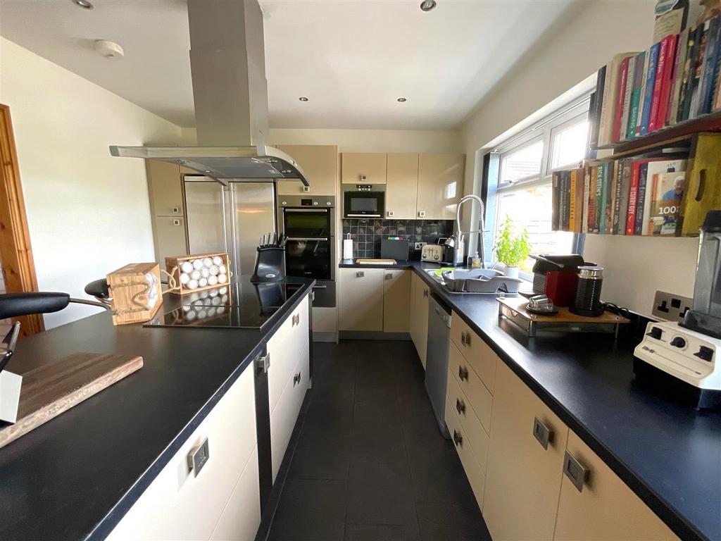 Breakfast Kitchen