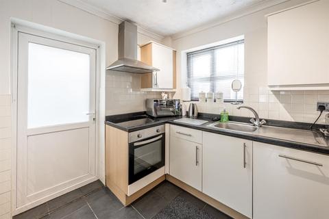 69 Cromwell Close, Rowley Regis, B65 8NT