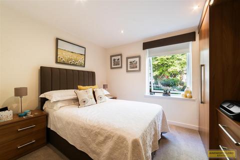 1 bedroom apartment for sale - Oldfield Avenue, Darwen