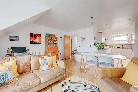 3 bedroom apartment for sale - Manchester Road, Crosspool, Sheffield
