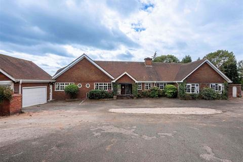 6 bedroom detached house for sale, St. Johns Drive, Shenstone, Lichfield