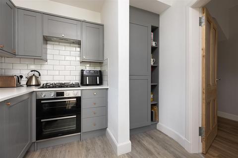 Fingest Craigie Knowes Road, Perth, PH2 0BX