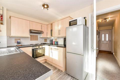 7 Manor Close, Shipton Bellinger, Tidworth, SP9 7UH