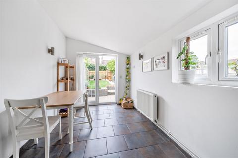 148 Bower Street, Bedford, MK40 3QZ