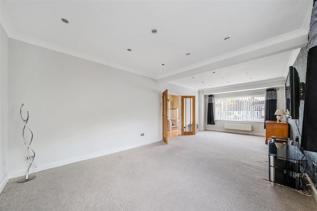 Grange Lane, Bromham, Bedford 6 bed detached bungalow for sale £625,000