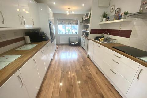 37 Vantage Meadow, Northampton, NN3 5EJ
