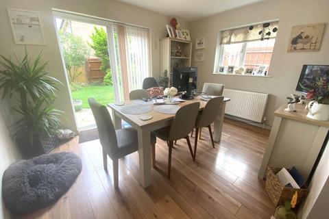 37 Vantage Meadow, Northampton, NN3 5EJ