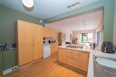 301 Brantingham Road, Chorlton Cum Hardy, Manchester, M21 0GU