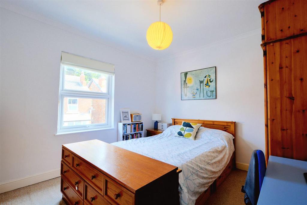 Bedroom 1.jpeg