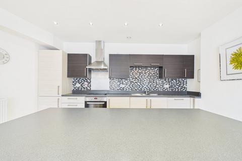 2 bedroom apartment for sale, Lyon Court, Walsworth Road, HITCHIN, SG4