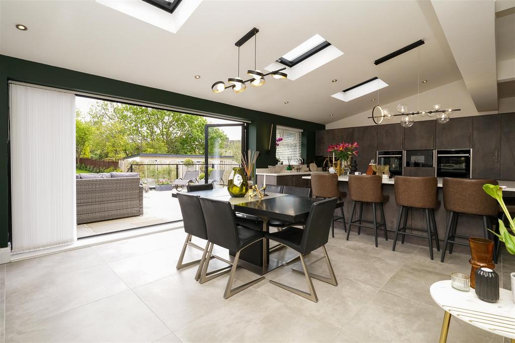 Kitchen/Diner/Living Room
