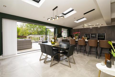 21 Temple Gate, Leeds, LS15 0PQ
